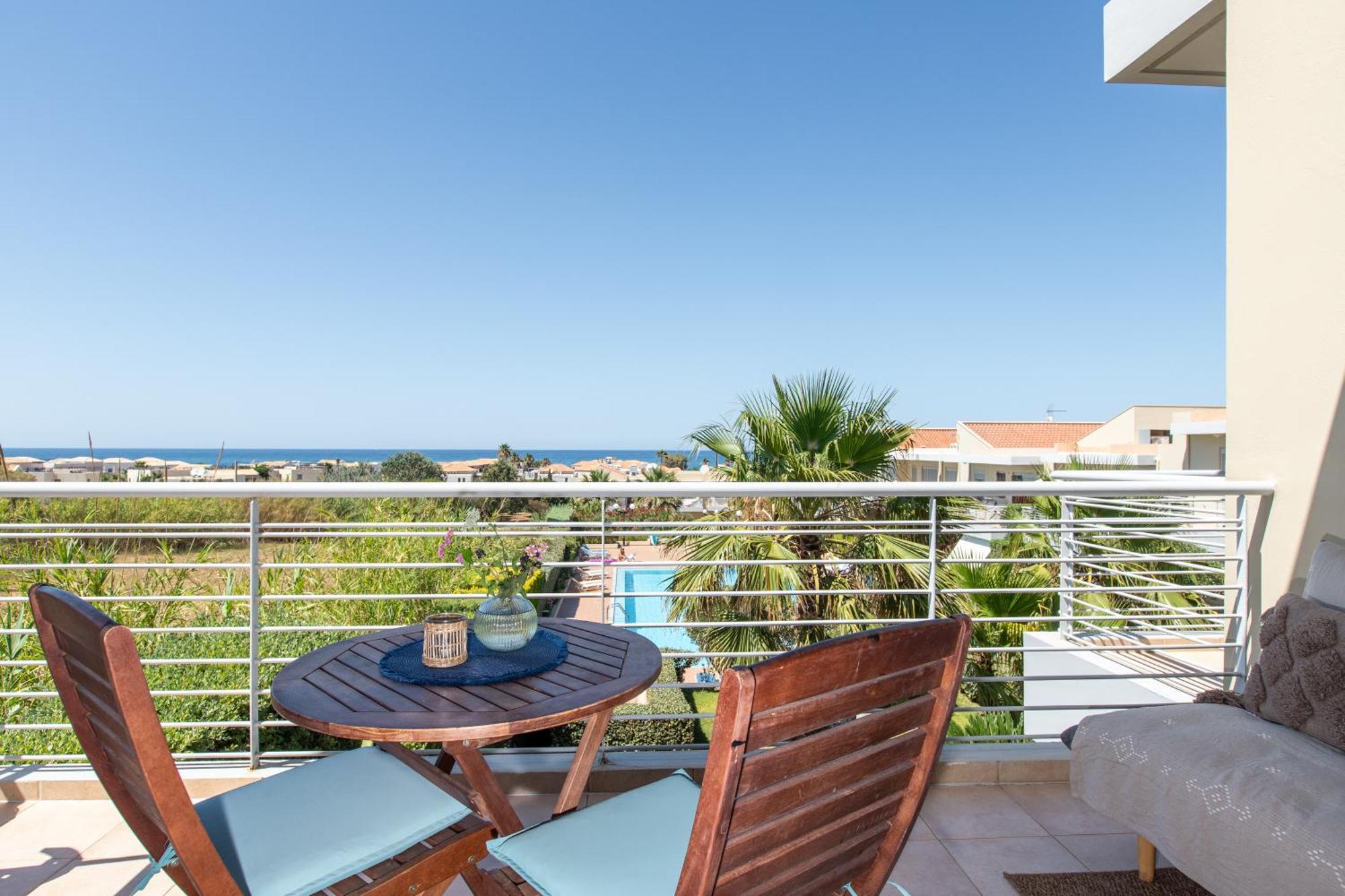 Maleme Yoga Blue Apartment Chania  Exterior photo