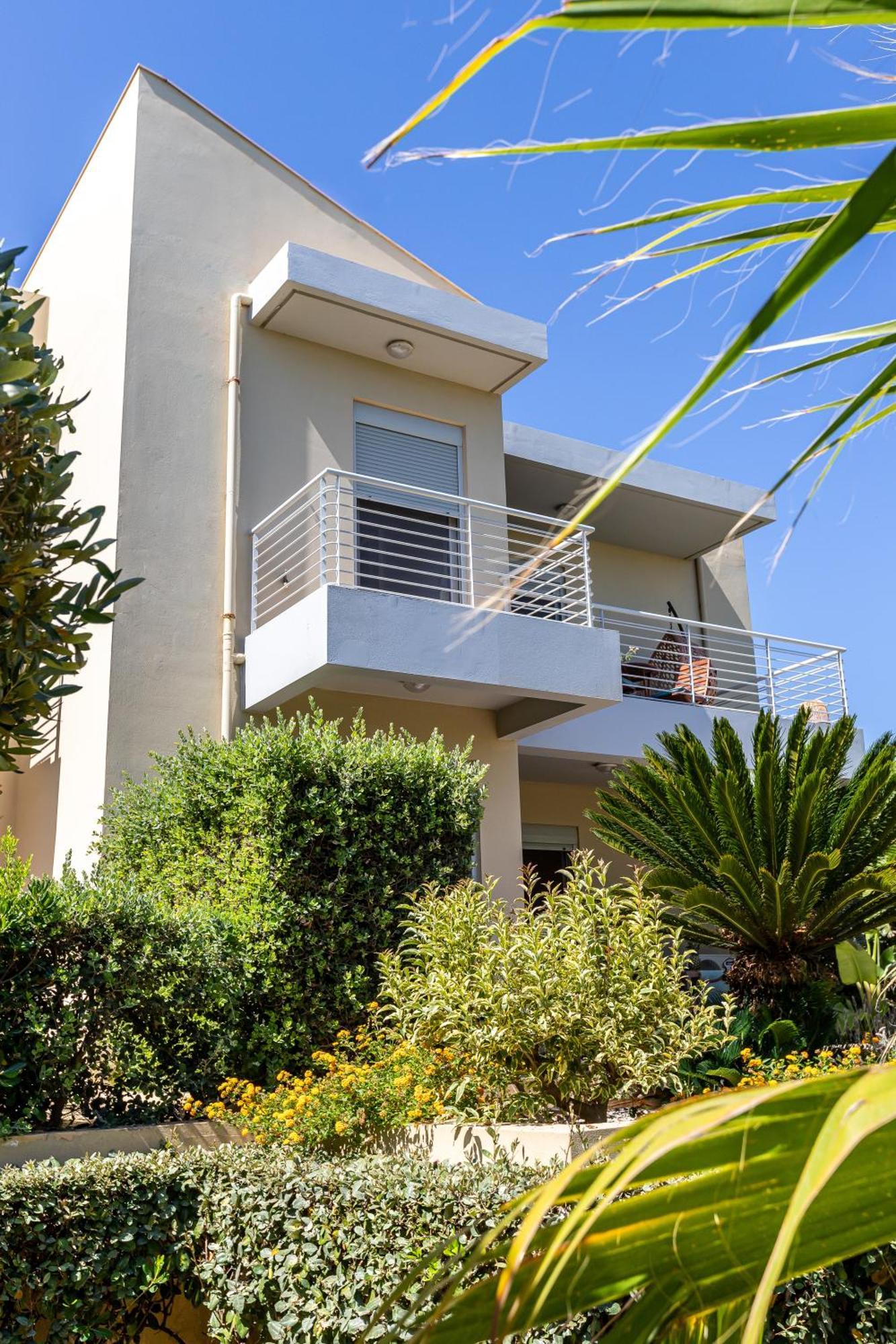 Maleme Yoga Blue Apartment Chania  Exterior photo